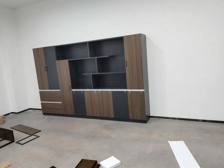 源头工厂直击安装现场 一套办公家具的完美落地，感谢温州李总的信任